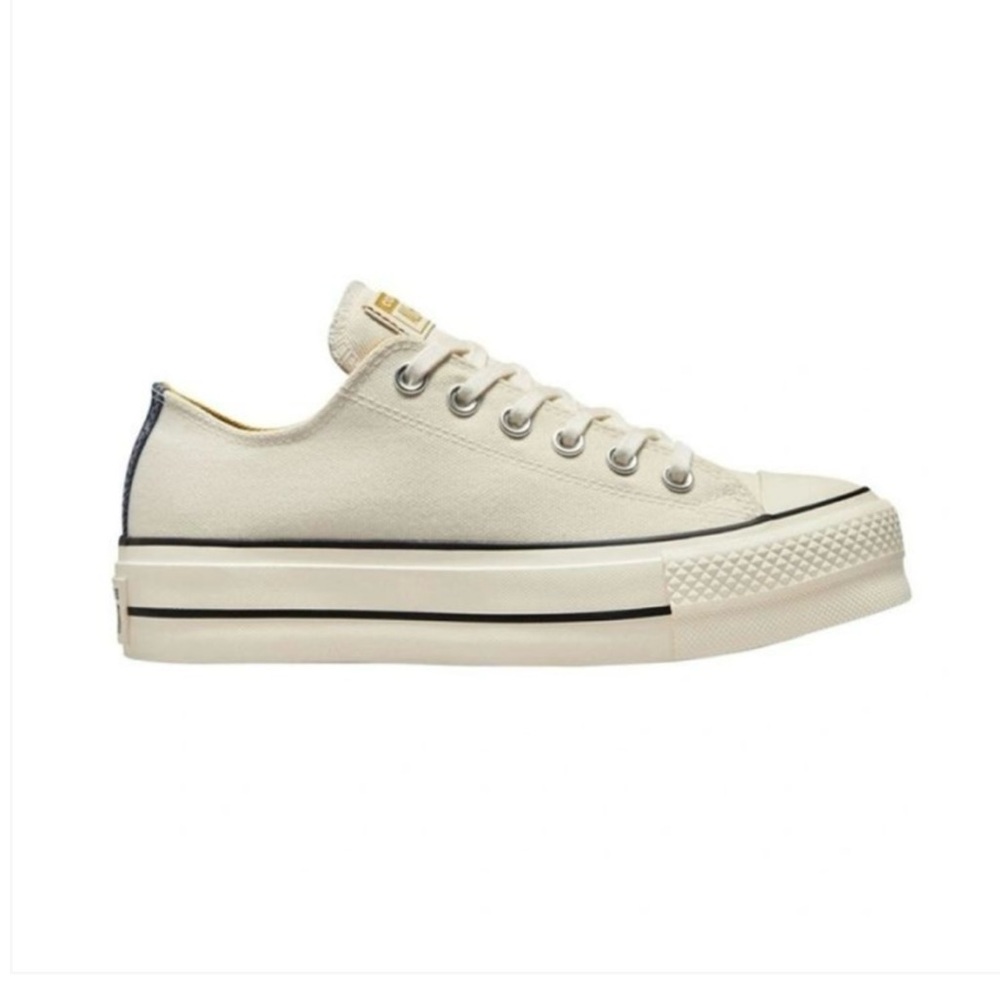 Converse Chuck Taylor All Star Lift Platform Denim & Canvas